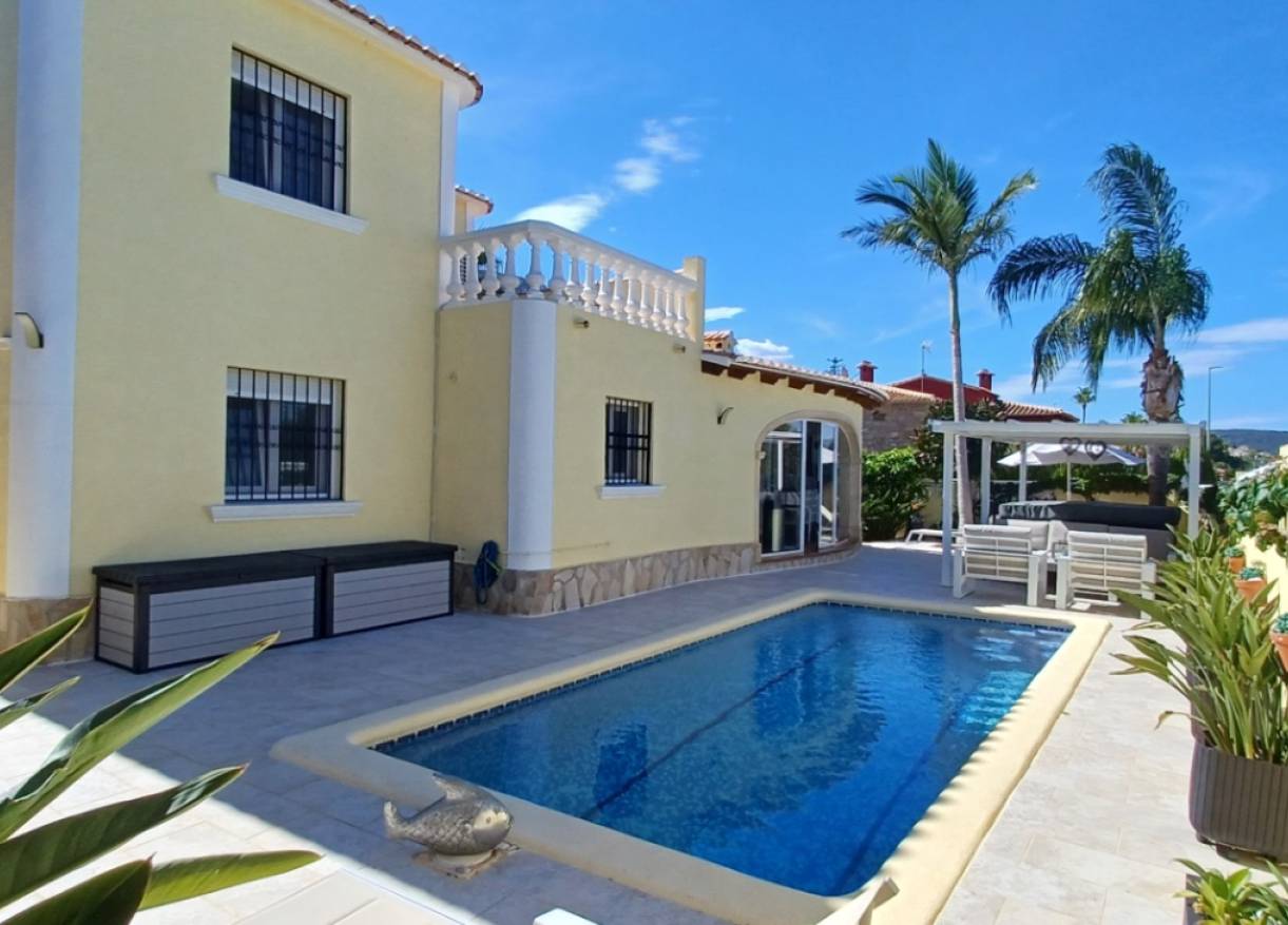 Bestaand - Villa - Denia