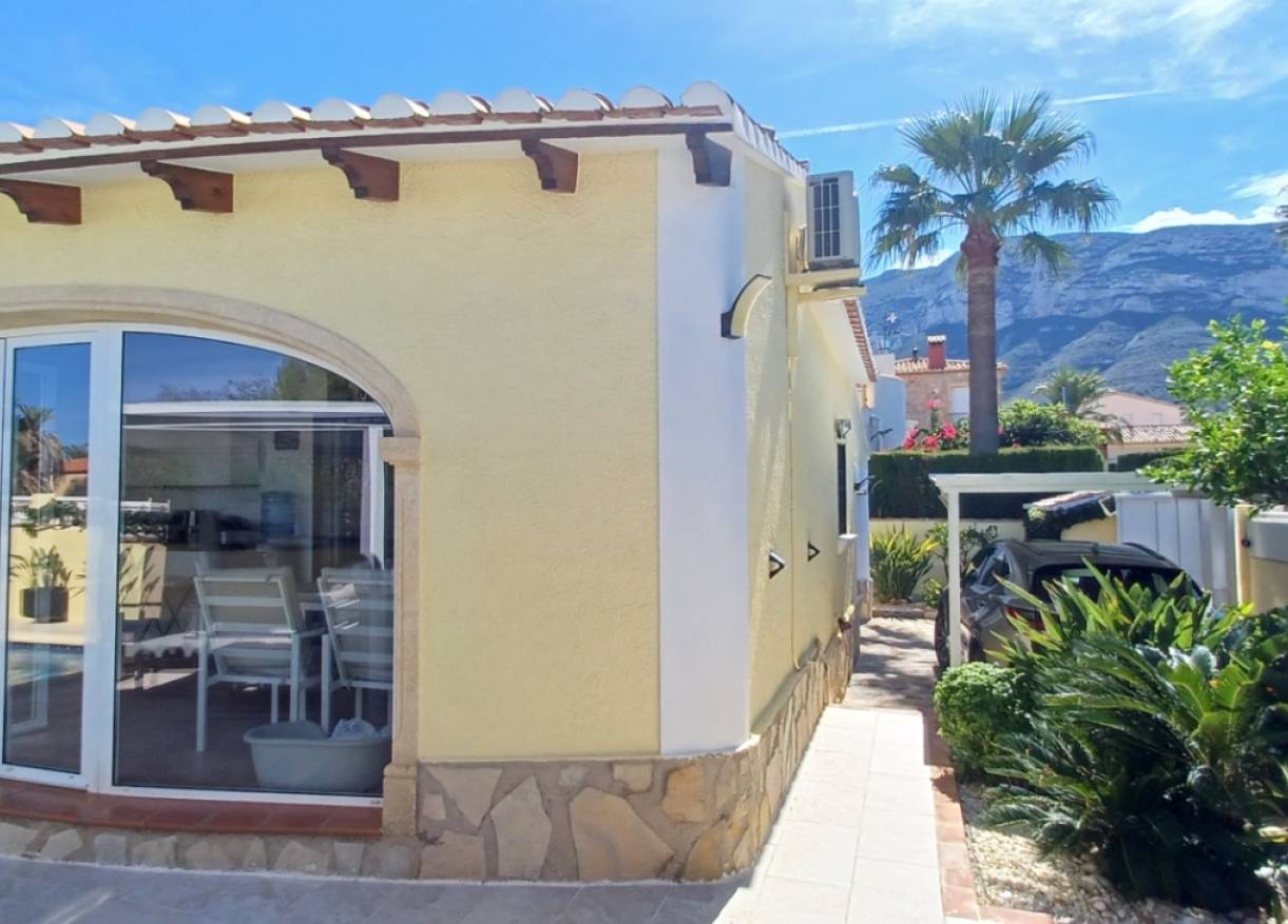 Bestaand - Villa - Denia