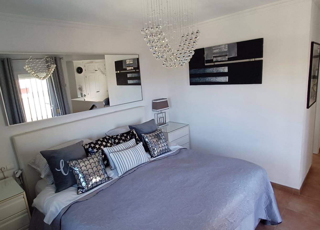 Bestaand - Villa - Denia