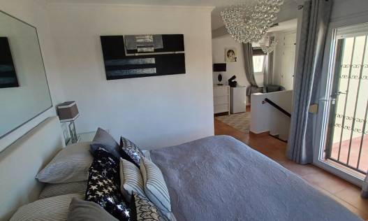 Bestaand - Villa - Denia