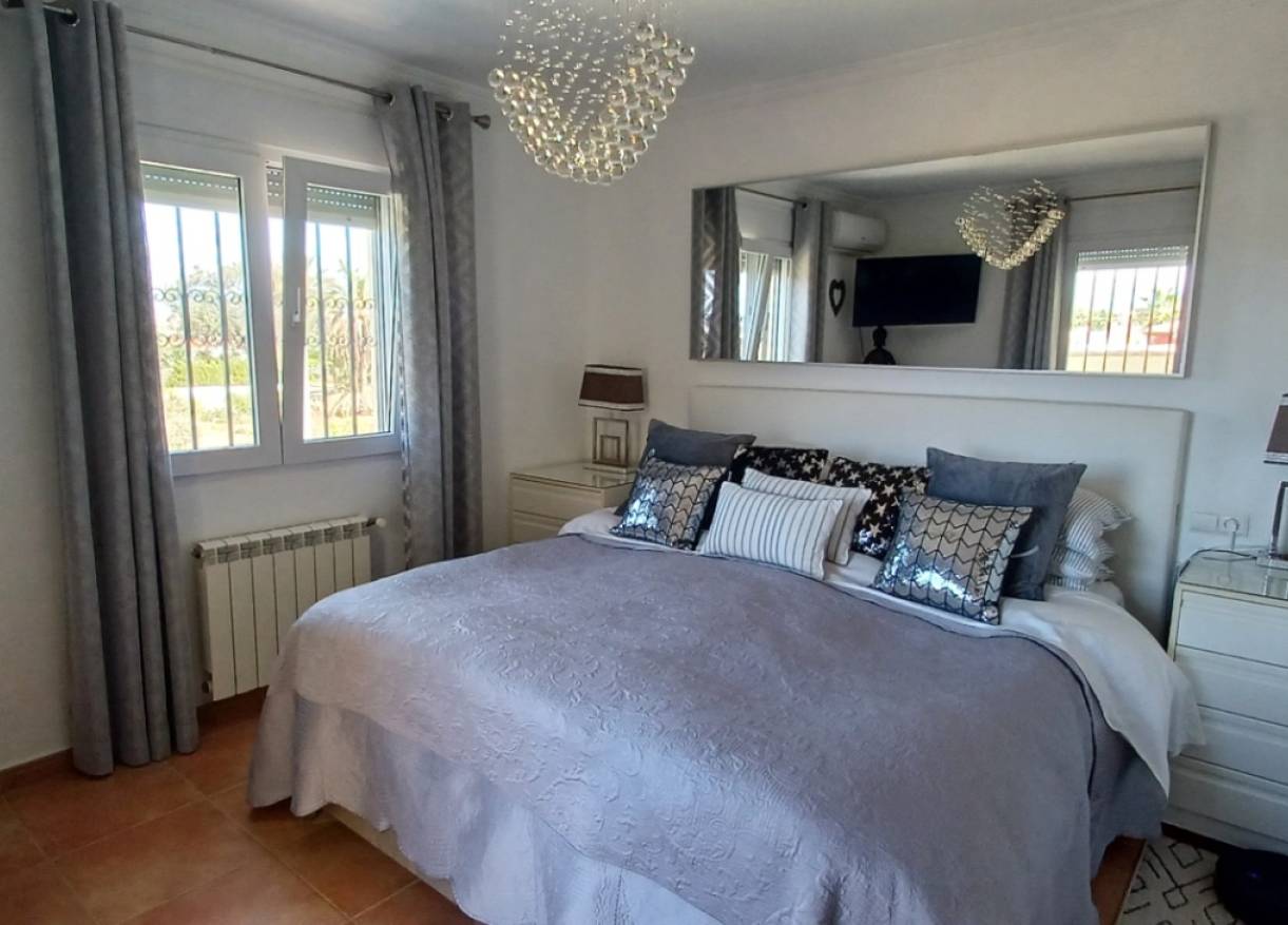 Bestaand - Villa - Denia