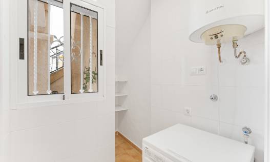 Bestaand - Townhouse / Semi-detached - Orihuela Costa - Villamartin