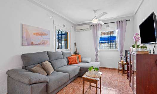 Bestaand - Townhouse / Semi-detached - Torrevieja - Habaneras