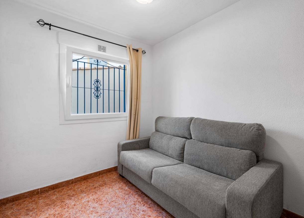 Bestaand - Townhouse / Semi-detached - Torrevieja - Habaneras