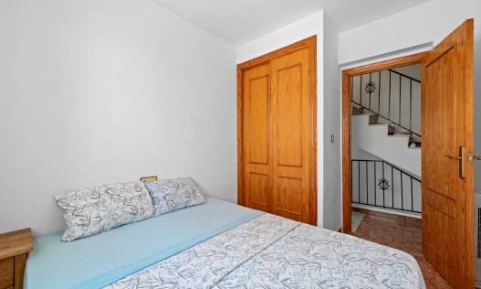 Bestaand - Townhouse / Semi-detached - Torrevieja - Habaneras