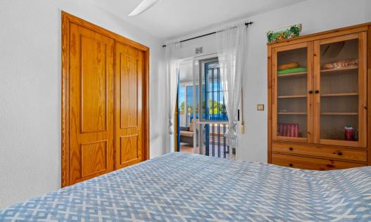Bestaand - Townhouse / Semi-detached - Torrevieja - Habaneras
