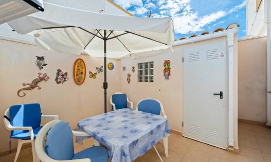 Bestaand - Townhouse / Semi-detached - Torrevieja - Habaneras