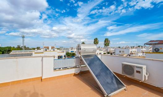 Bestaand - Townhouse / Semi-detached - Torrevieja - Habaneras