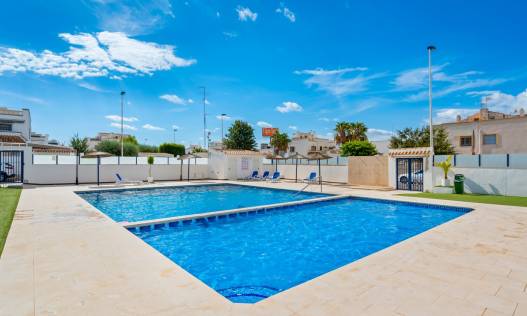 Bestaand - Townhouse / Semi-detached - Torrevieja - Habaneras