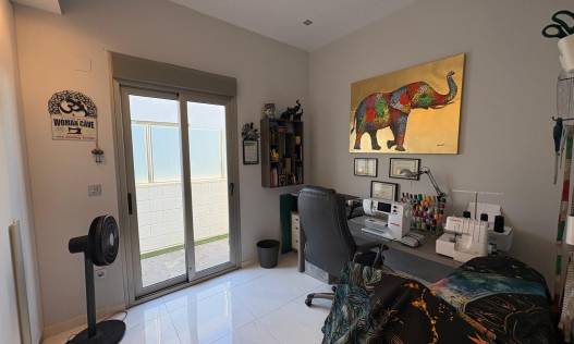 Bestaand - Villa - Orihuela Costa - Villamartin