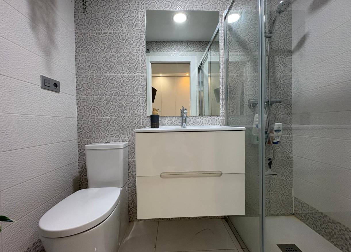 Bestaand - Villa - Orihuela Costa - Villamartin