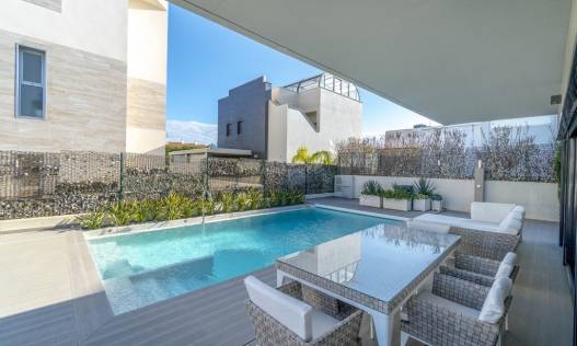 Bestaand - Villa - Orihuela Costa - Agua Marina