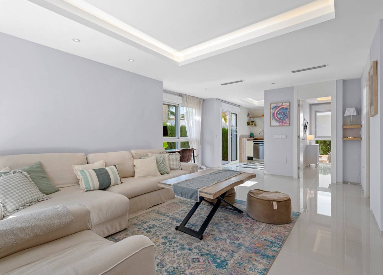 Bestaand - Townhouse / Semi-detached - Ciudad Quesada - Doña Pepa