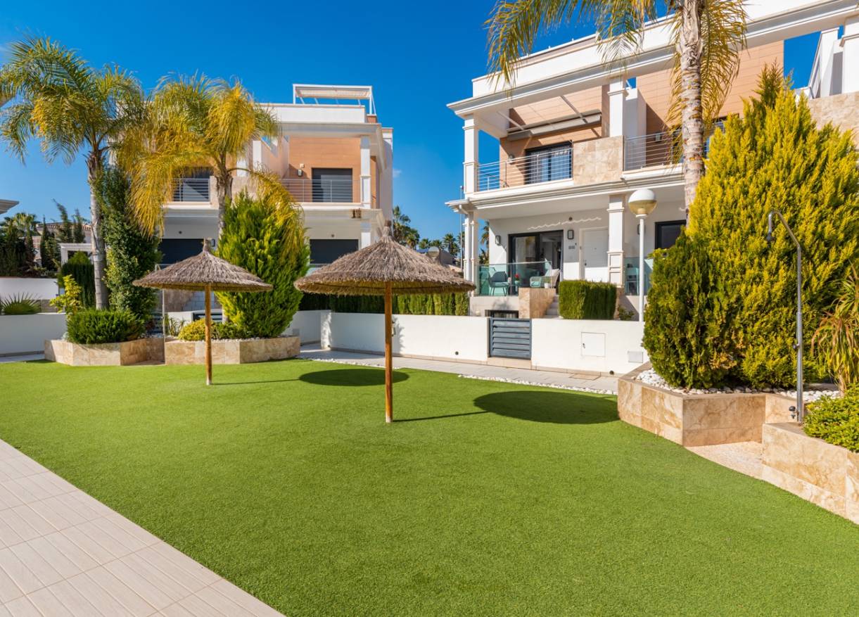 Bestaand - Townhouse / Semi-detached - Ciudad Quesada - Rojales