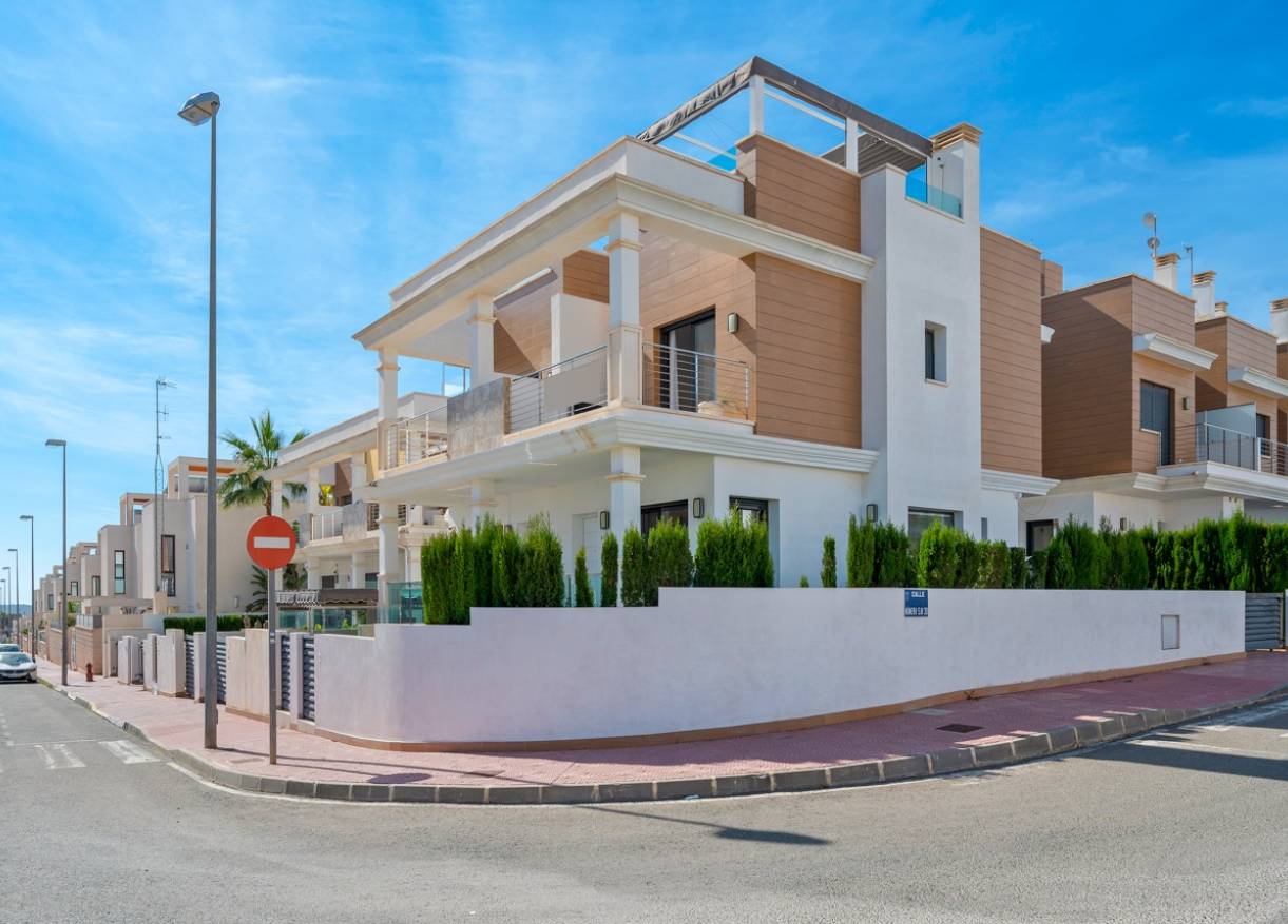 Bestaand - Townhouse / Semi-detached - Ciudad Quesada - Rojales