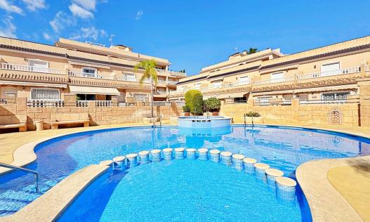 Bestaand - Townhouse / Semi-detached - Orihuela Costa - Villamartin