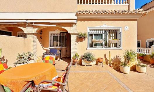 Bestaand - Townhouse / Semi-detached - Orihuela Costa - Villamartin