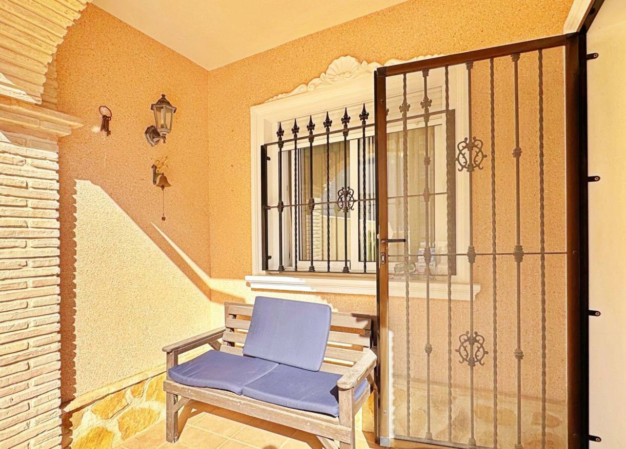 Bestaand - Townhouse / Semi-detached - Orihuela Costa - Villamartin