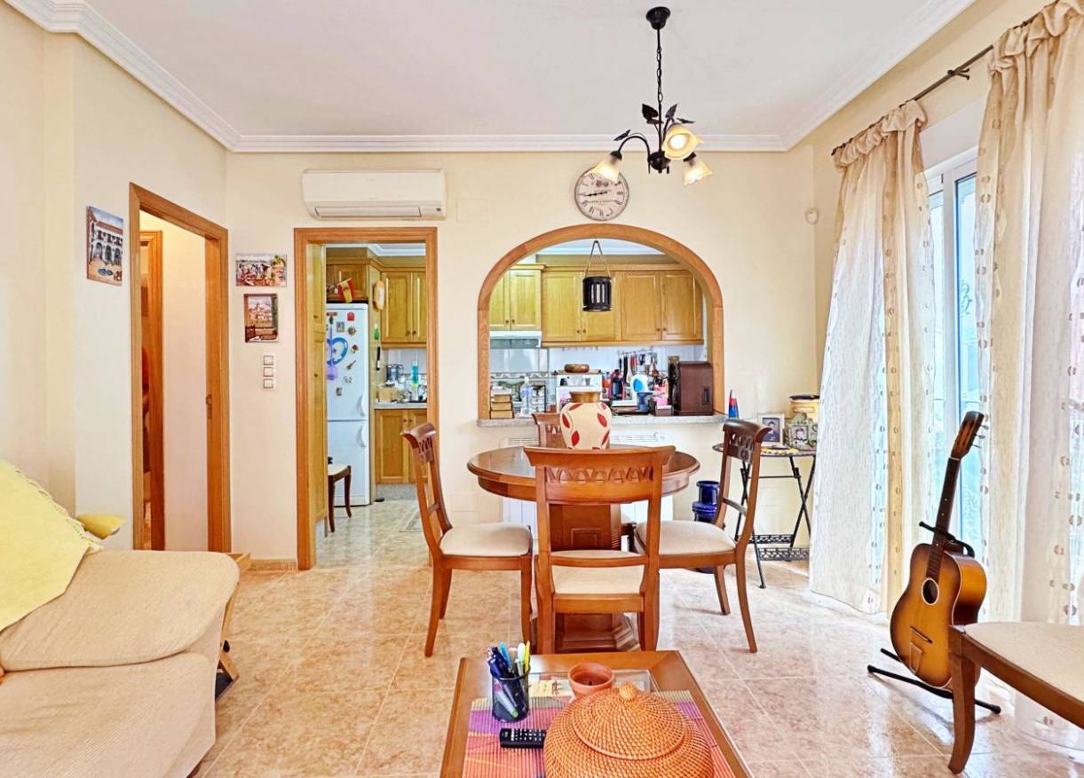 Bestaand - Townhouse / Semi-detached - Orihuela Costa - Villamartin