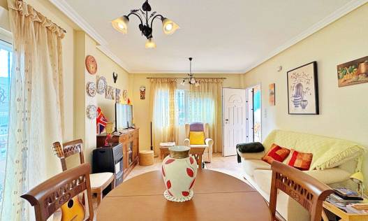 Bestaand - Townhouse / Semi-detached - Orihuela Costa - Villamartin