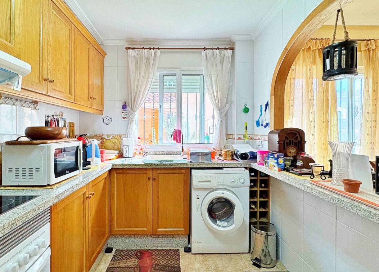 Bestaand - Townhouse / Semi-detached - Orihuela Costa - Villamartin