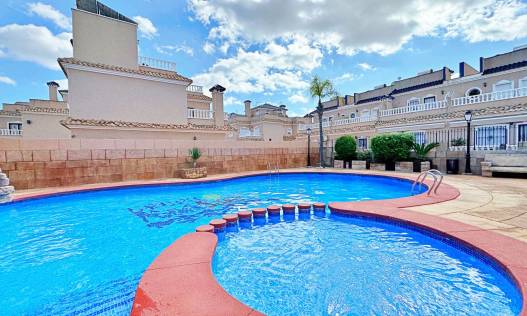 Bestaand - Townhouse / Semi-detached - Orihuela Costa - Villamartin