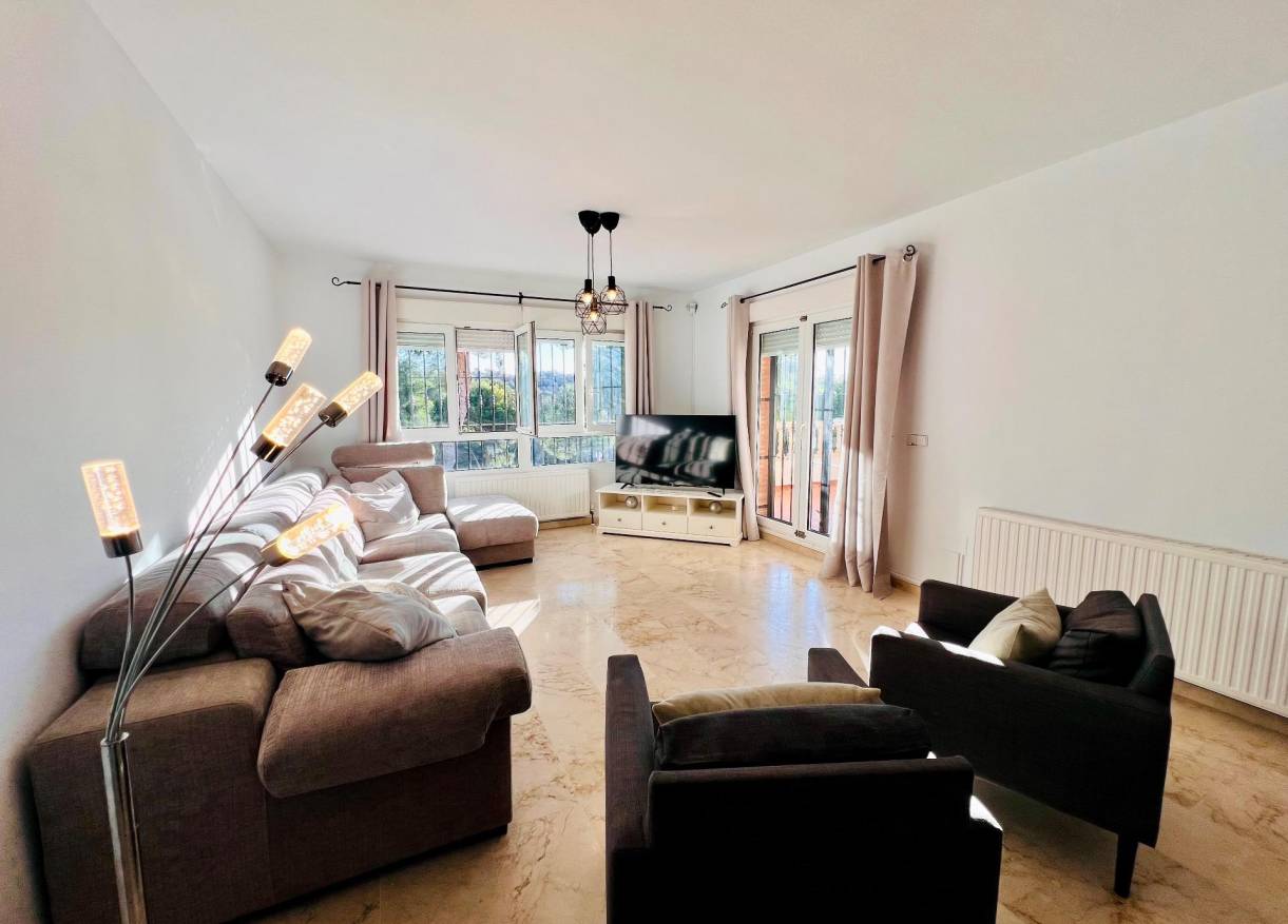 Bestaand - Villa - Orihuela Costa - Lomas de Campoamor-Las Ramblas