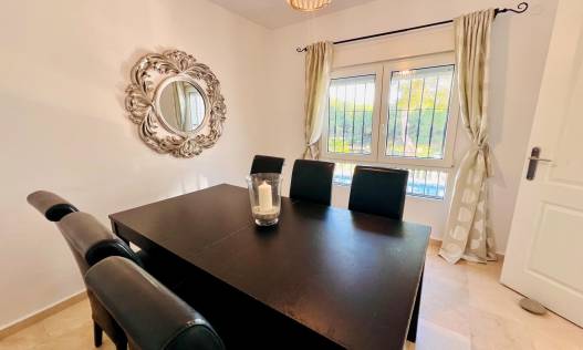 Bestaand - Villa - Orihuela Costa - Lomas de Campoamor-Las Ramblas