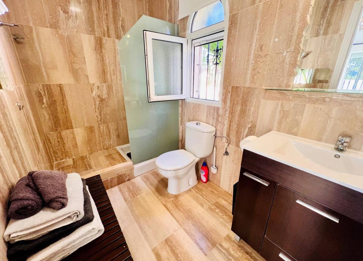 Bestaand - Villa - Orihuela Costa - Lomas de Campoamor-Las Ramblas