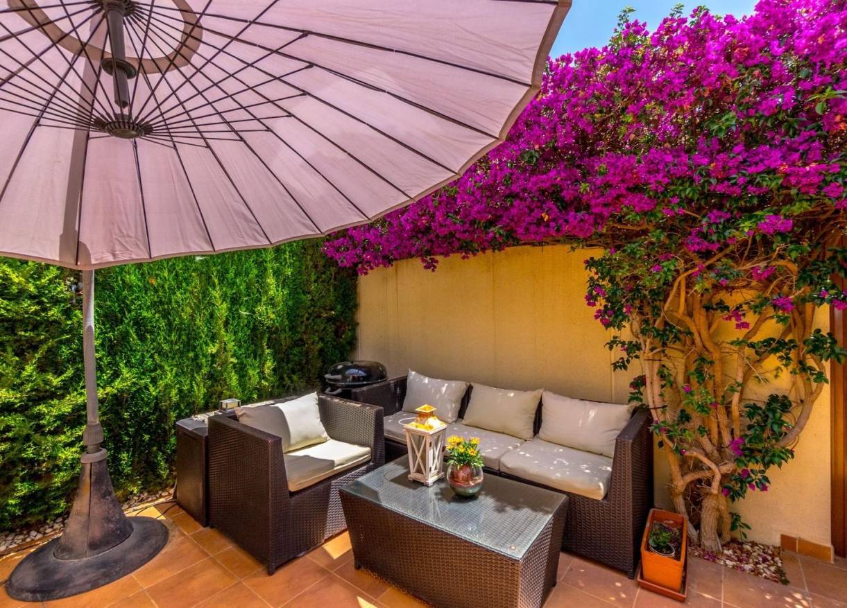 Bestaand - Townhouse / Semi-detached - Torrevieja - Aguas Nuevas