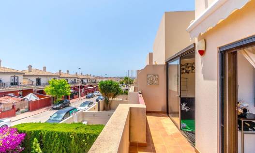 Bestaand - Townhouse / Semi-detached - Torrevieja - Aguas Nuevas