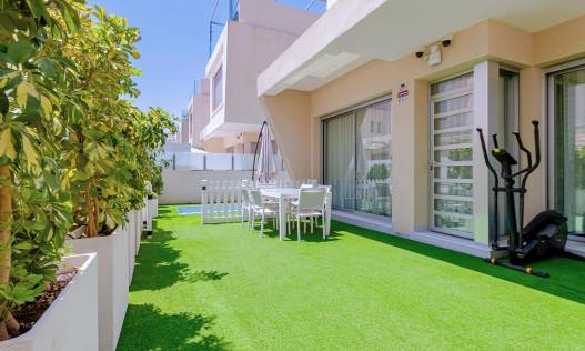 Bestaand - Villa - Pilar de la Horadada - PUEBLO LATINO