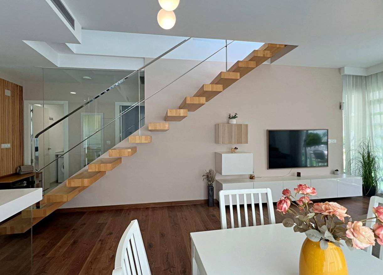 Bestaand - Villa - Pilar de la Horadada - PUEBLO LATINO