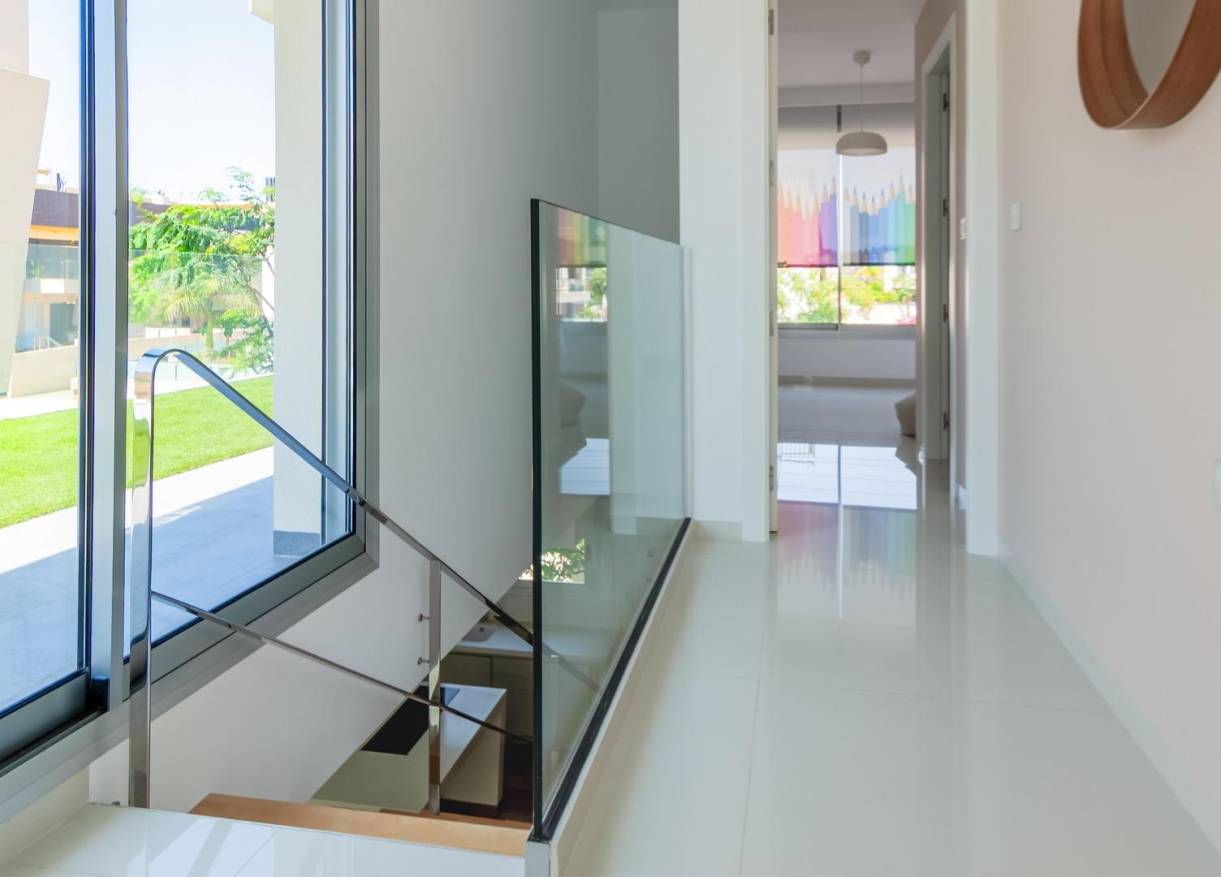 Bestaand - Villa - Pilar de la Horadada - PUEBLO LATINO