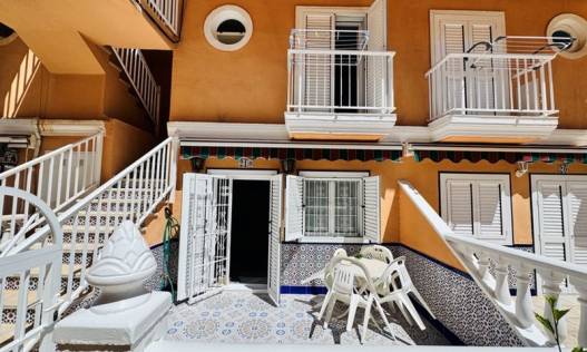 Bestaand - Townhouse / Semi-detached - La Mata - Puerto Romano