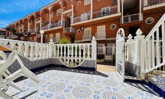Bestaand - Townhouse / Semi-detached - La Mata - Puerto Romano