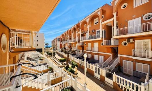 Bestaand - Townhouse / Semi-detached - La Mata - Puerto Romano