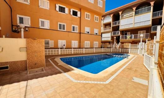 Bestaand - Townhouse / Semi-detached - La Mata - Puerto Romano