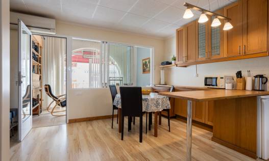 Bestaand - Townhouse / Semi-detached - Torrevieja - La Siesta