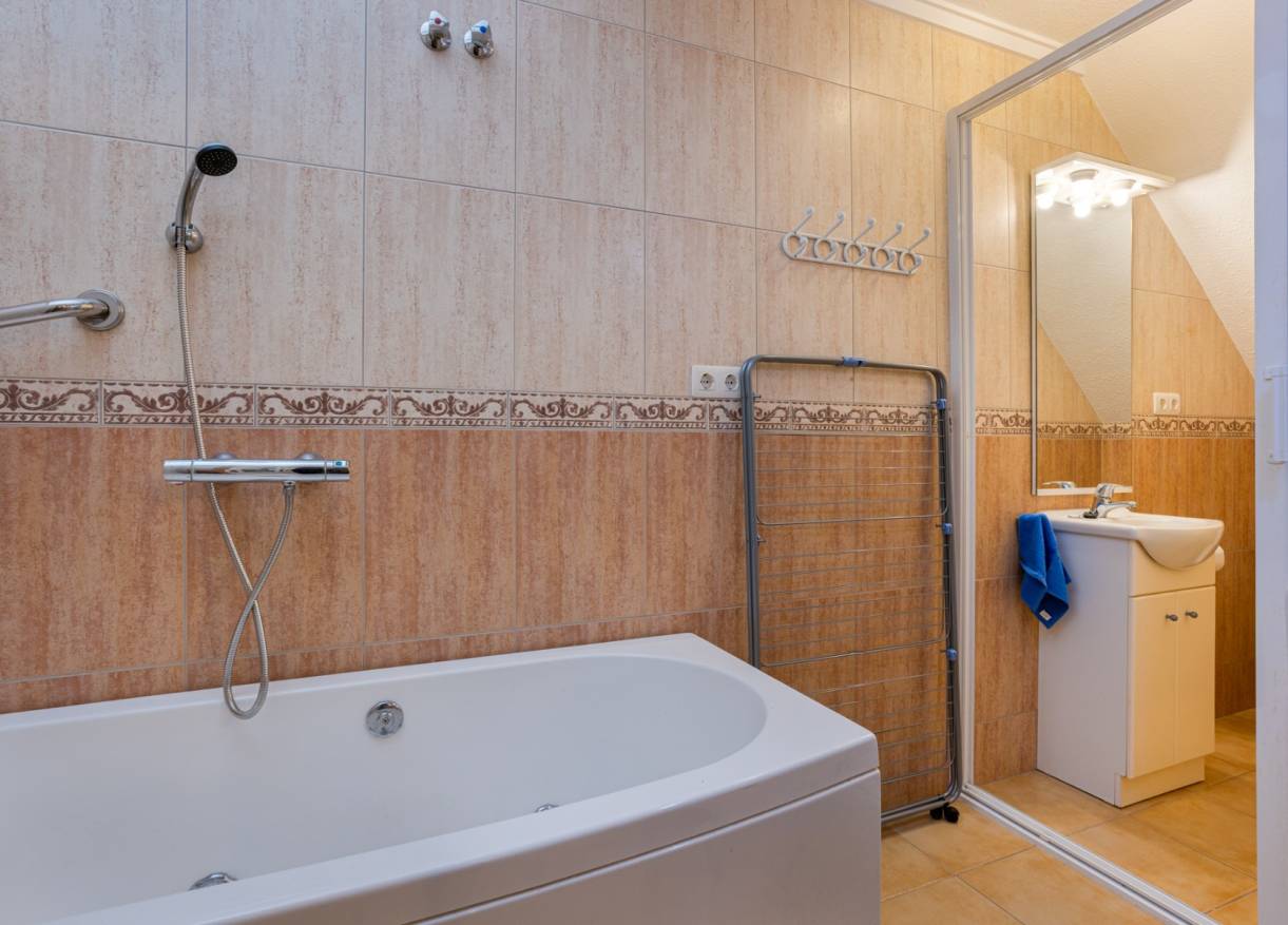 Bestaand - Townhouse / Semi-detached - Torrevieja - La Siesta