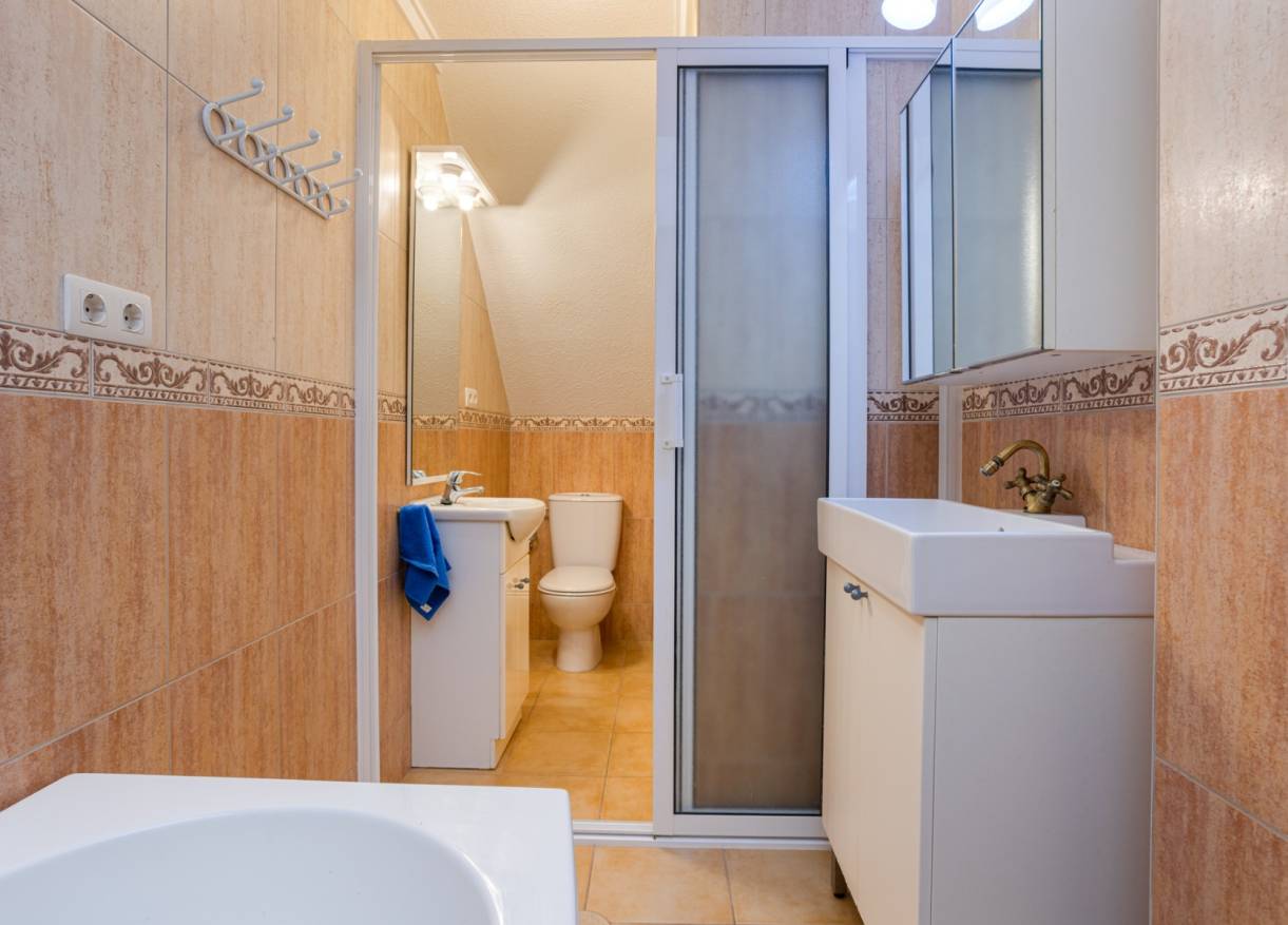 Bestaand - Townhouse / Semi-detached - Torrevieja - La Siesta