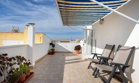 Bestaand - Townhouse / Semi-detached - Torrevieja - La Siesta