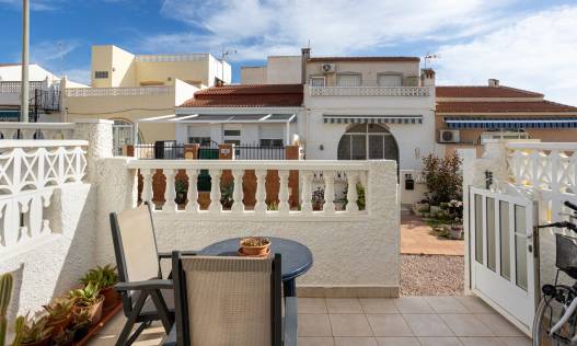 Bestaand - Townhouse / Semi-detached - Torrevieja - La Siesta