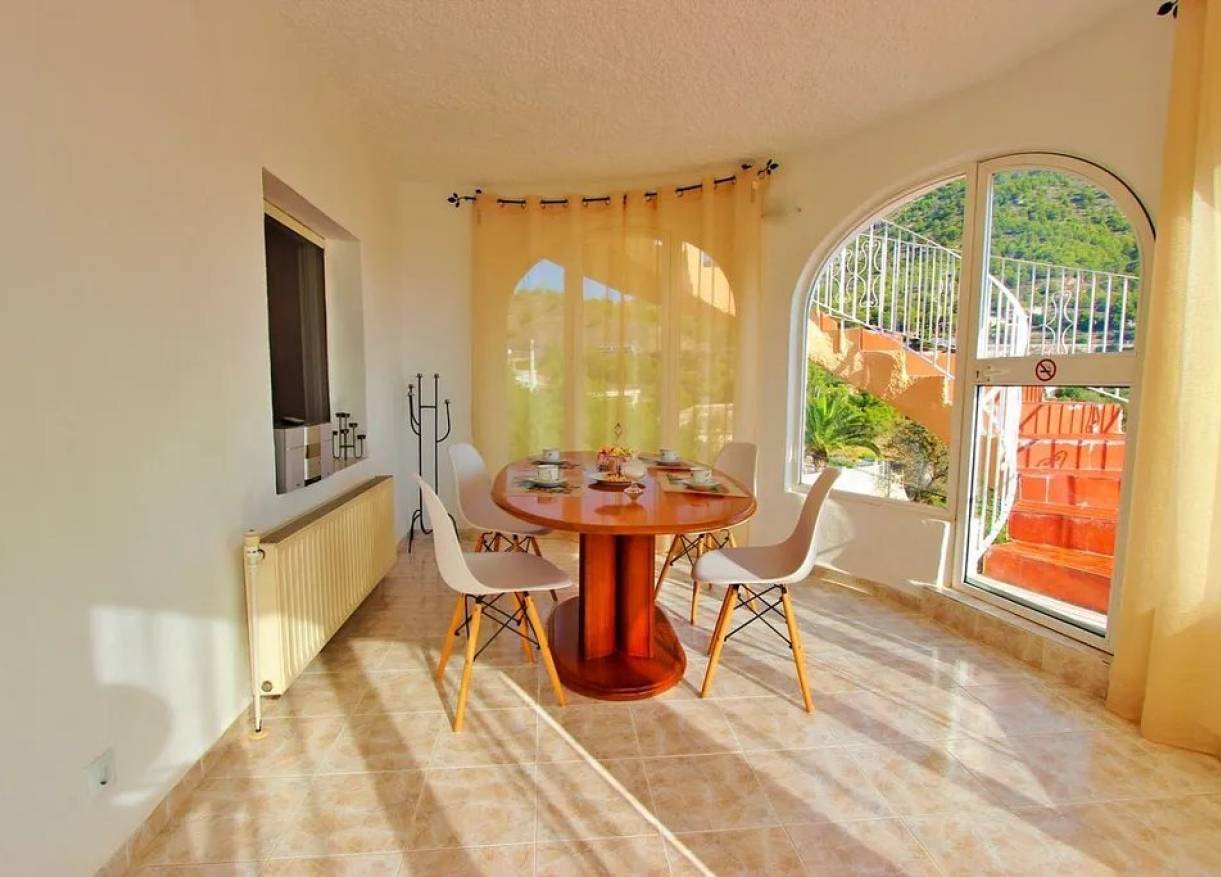 Bestaand - Villa - Calpe - Maryvilla