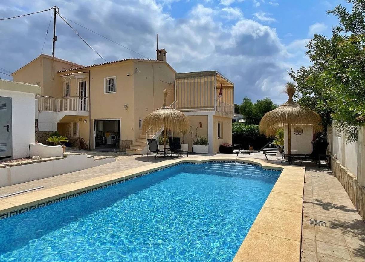 Bestaand - Villa - Benissa - La Fustera