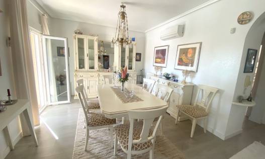 Bestaand - Villa - Ciudad Quesada - Central Quesada