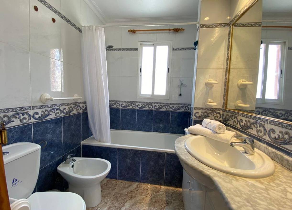 Vakantie verhuur - Townhouse / Semi-detached - Orihuela Costa