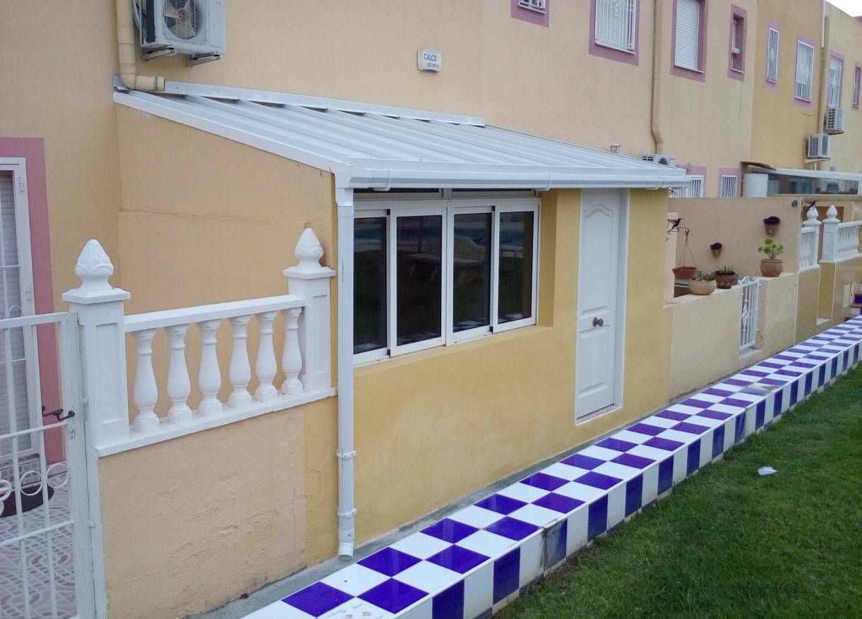 Vakantie verhuur - Townhouse / Semi-detached - Orihuela Costa