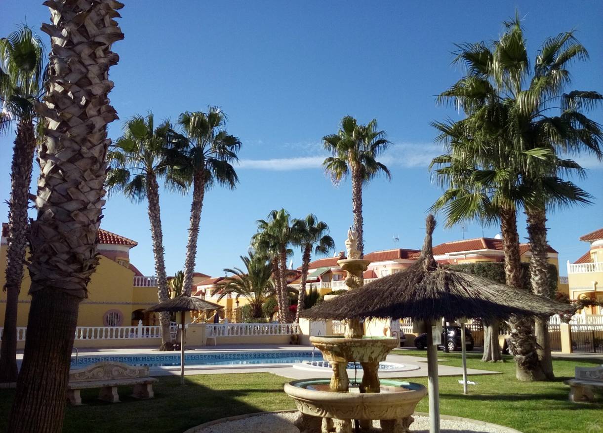 Vakantie verhuur - Townhouse / Semi-detached - Orihuela Costa