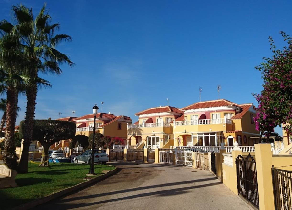 Vakantie verhuur - Townhouse / Semi-detached - Orihuela Costa